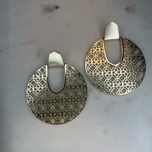 KENDRA SCOTT - GOLD DIDI EARRINGS Limited Edition